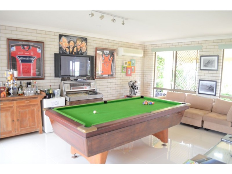 6 Bent Street, Yamba NSW 2464