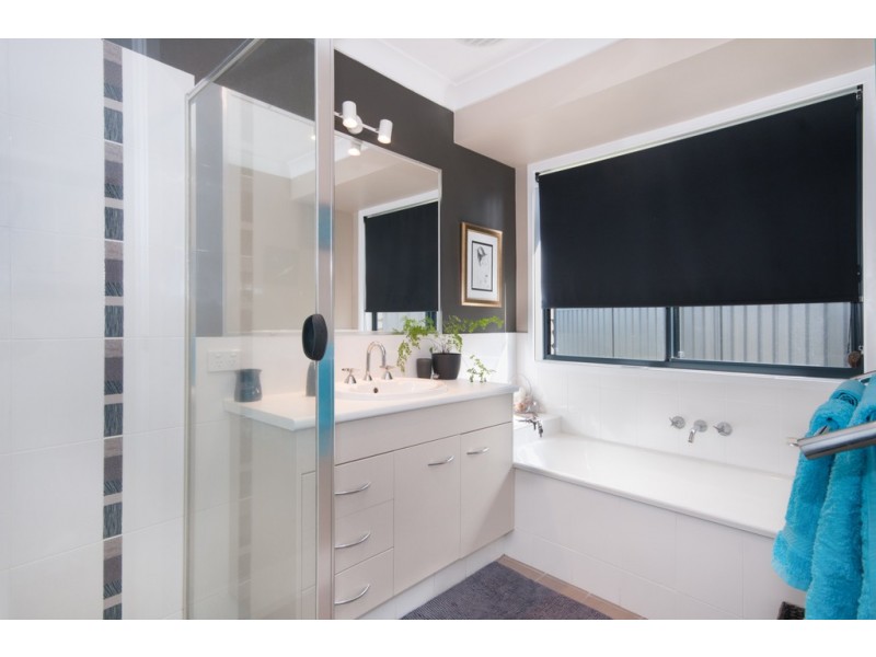 5 Buccaneers Court, Yamba NSW 2464