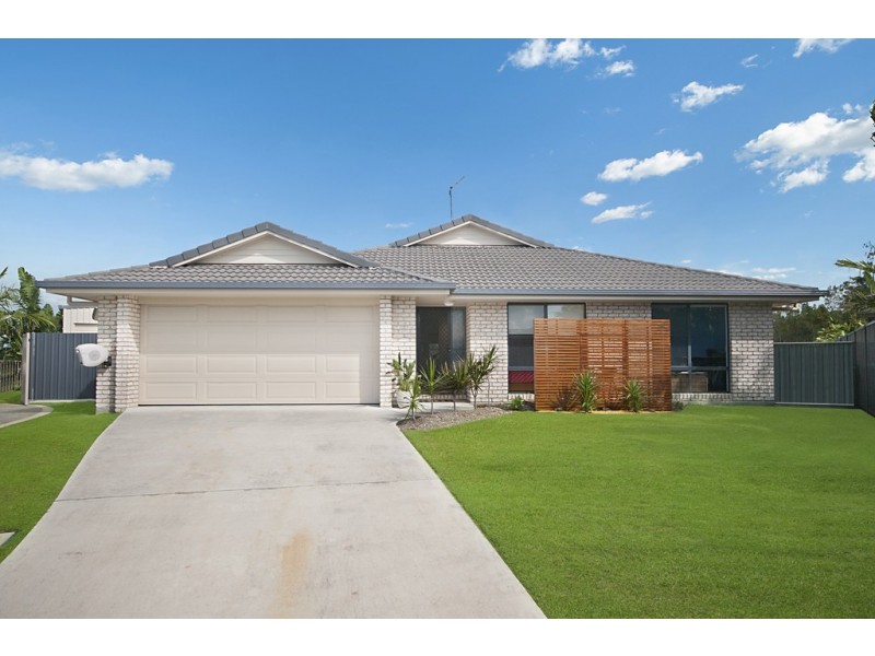 5 Buccaneers Court, Yamba NSW 2464