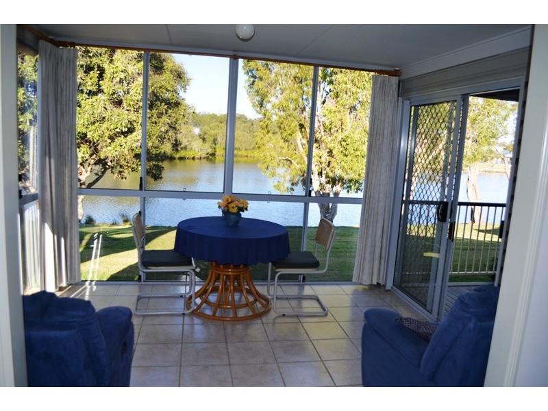 153 Palm Lakes Oyster Cove, Yamba NSW 2464