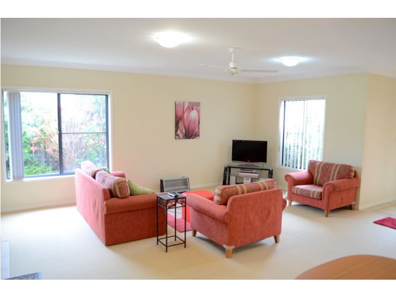 32 Oceania Court, Yamba NSW 2464