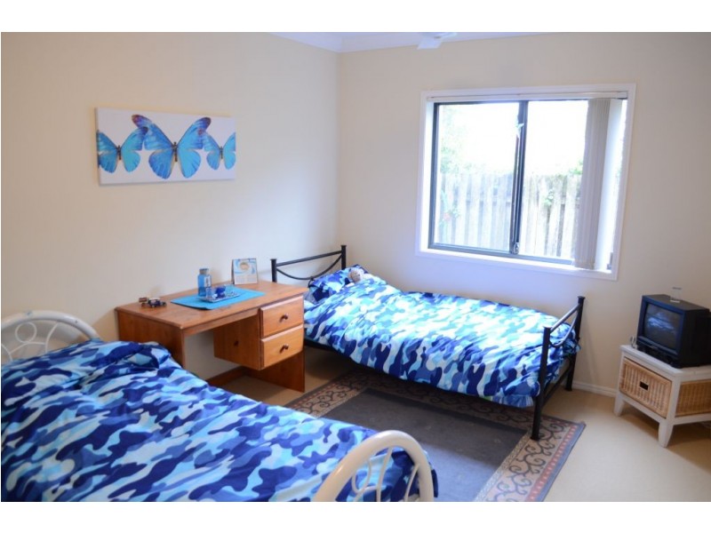 32 Oceania Court, Yamba NSW 2464