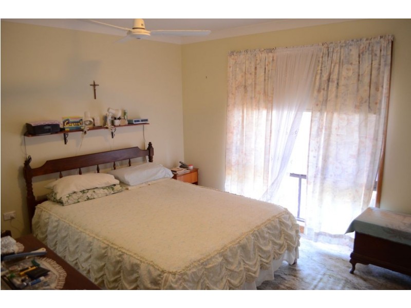8 Boronia Crecent, Yamba NSW 2464