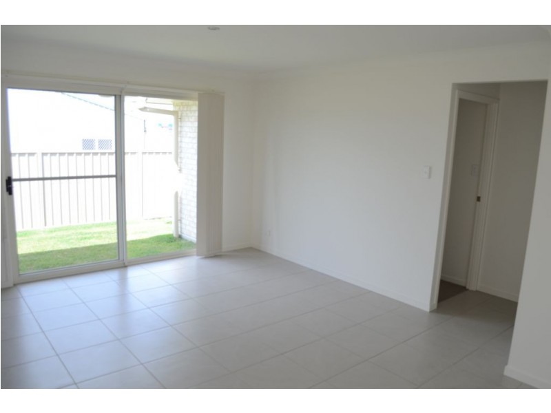 1/24 Kookaburra Court, Yamba NSW 2464