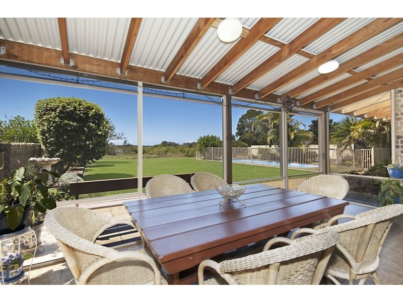 32 The Peninsula, Yamba NSW 2464