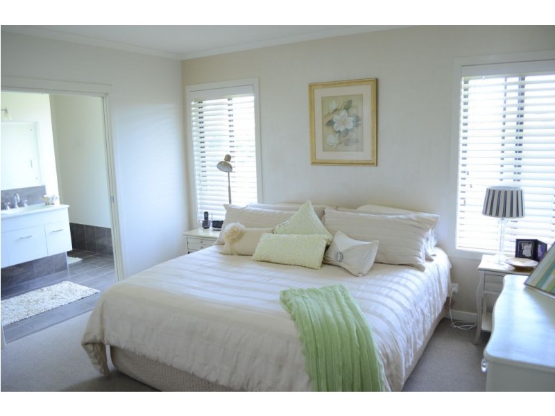 2 William Avenue, Yamba NSW 2464
