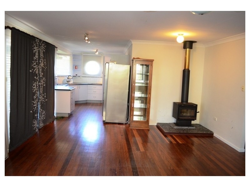 9 Dalley Street, Palmers Island NSW 2463