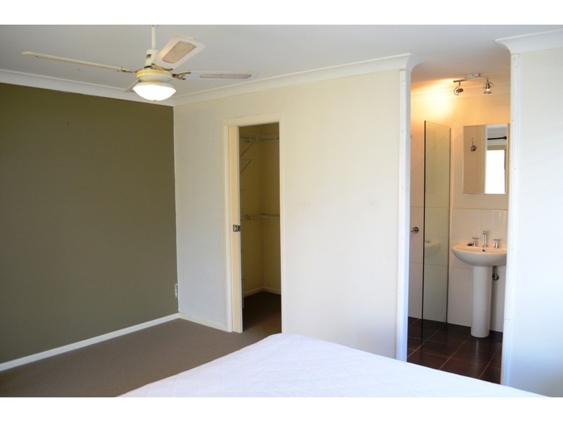 9 Dalley Street, Palmers Island NSW 2463