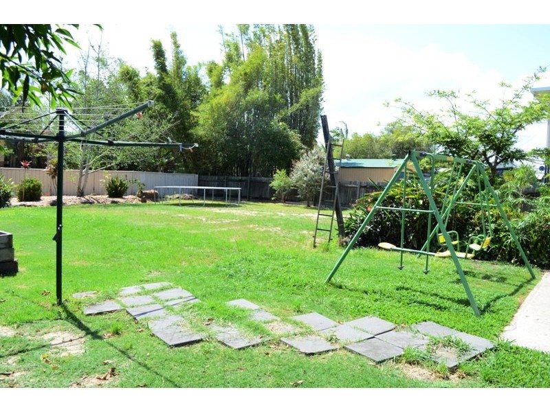 9 Dalley Street, Palmers Island NSW 2463