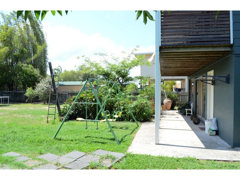 9 Dalley Street, Palmers Island NSW 2463