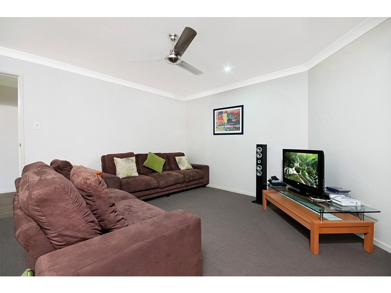 17 Barellan Avenue, Yamba NSW 2464