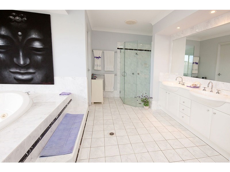 21 Binnacle Court, Yamba NSW 2464