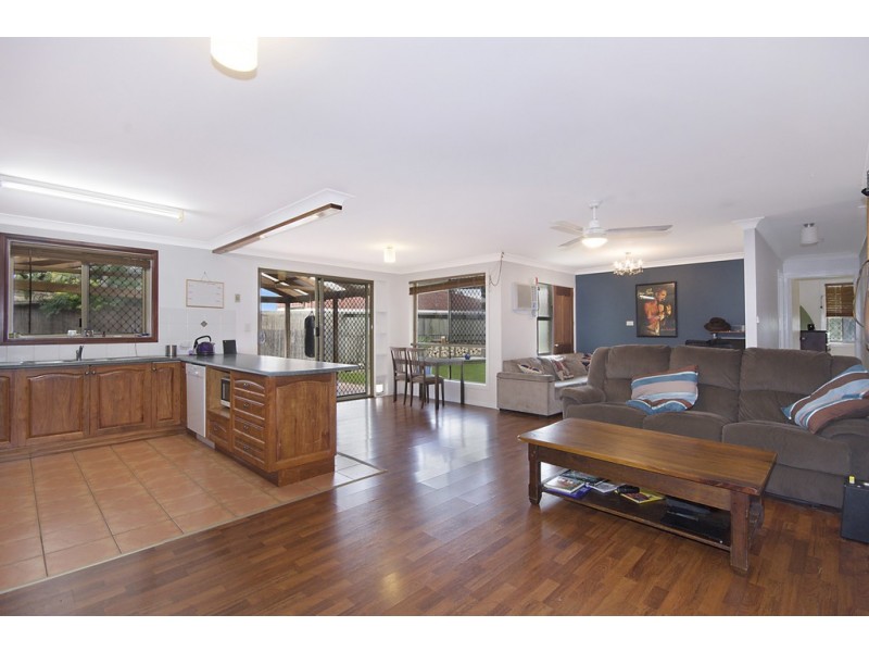 1/33 Acacia Circuit, Yamba NSW 2464