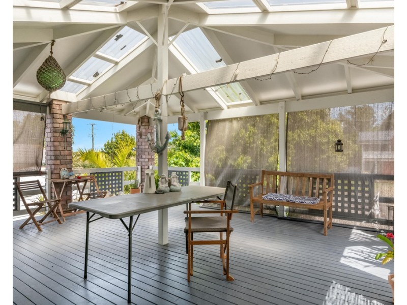 2 Dalley Street, Palmers Island NSW 2463