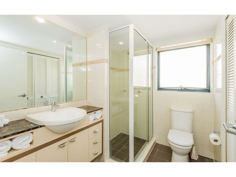 32/20-21 Pacific Parade, Yamba NSW 2464