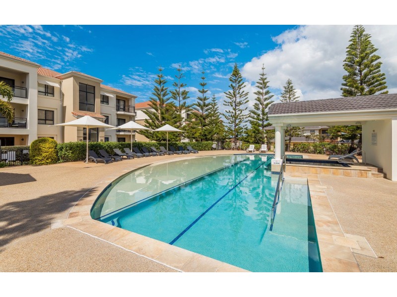 32/20-21 Pacific Parade, Yamba NSW 2464