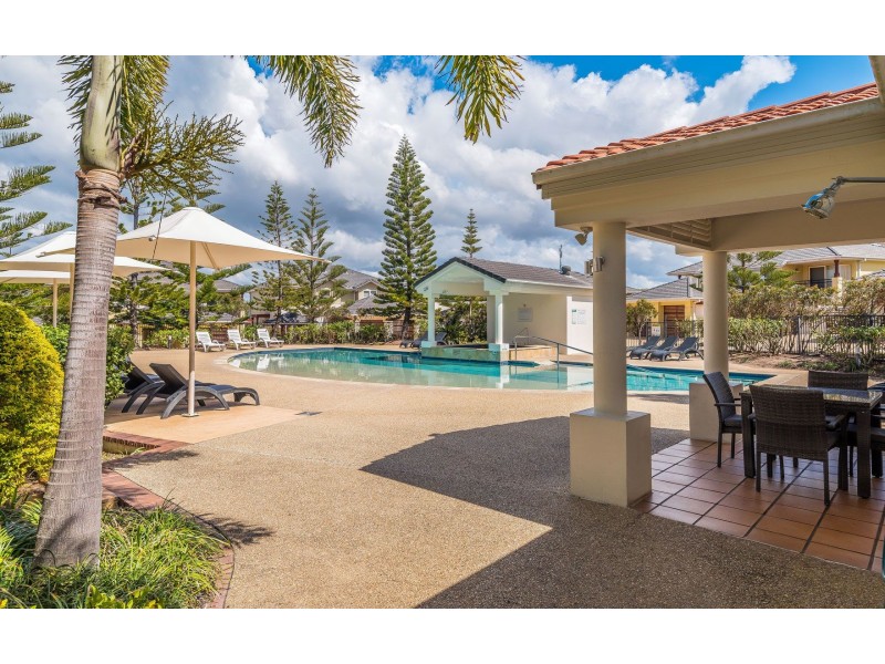 32/20-21 Pacific Parade, Yamba NSW 2464