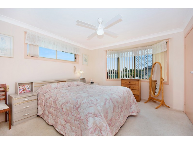 2/6 Park Ave, Yamba NSW 2464