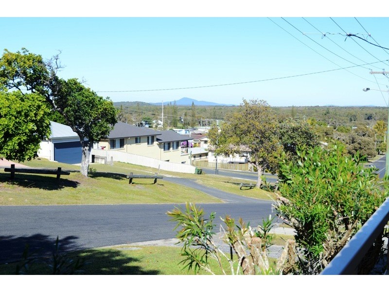 7 Beach Street, Yamba NSW 2464