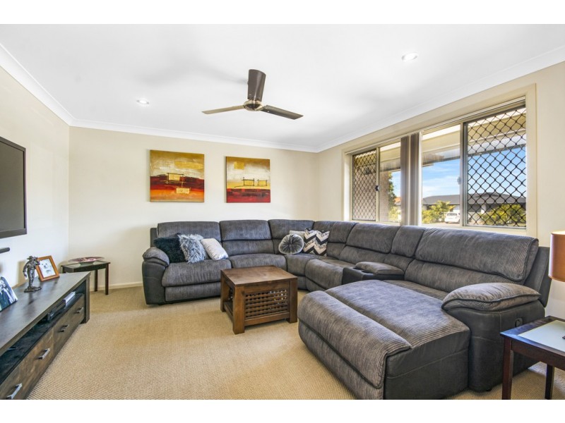 10 The Halyard, Yamba NSW 2464