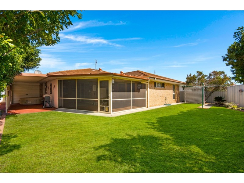 10 The Halyard, Yamba NSW 2464