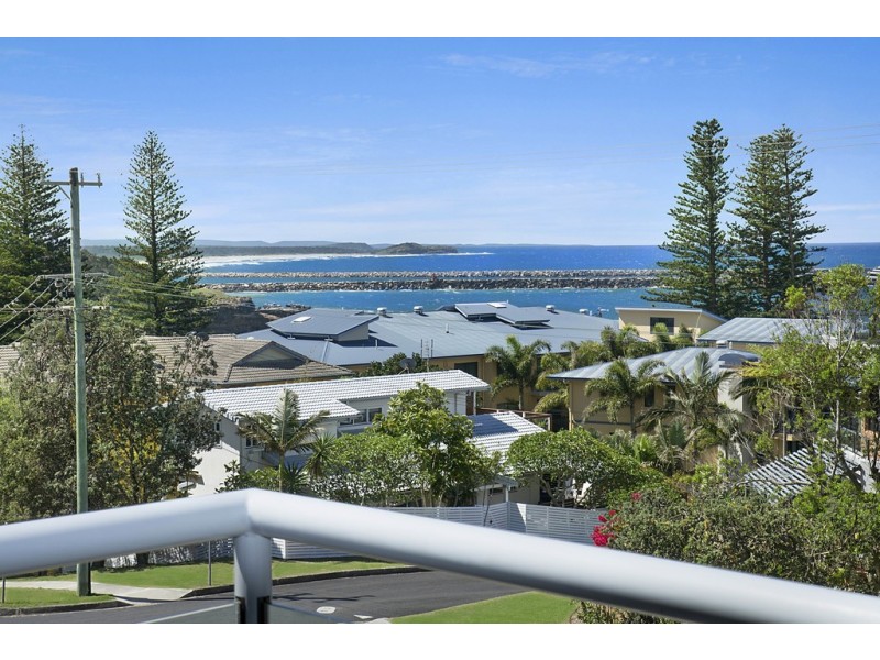 2/37 Clarence Street, Yamba NSW 2464