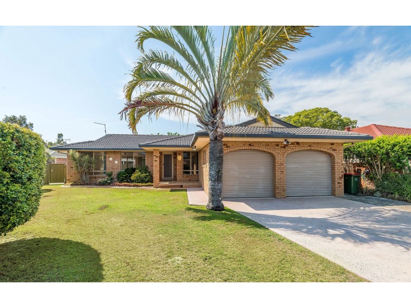 5 Toona Place, Yamba NSW 2464