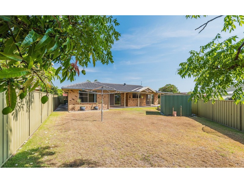 5 Toona Place, Yamba NSW 2464