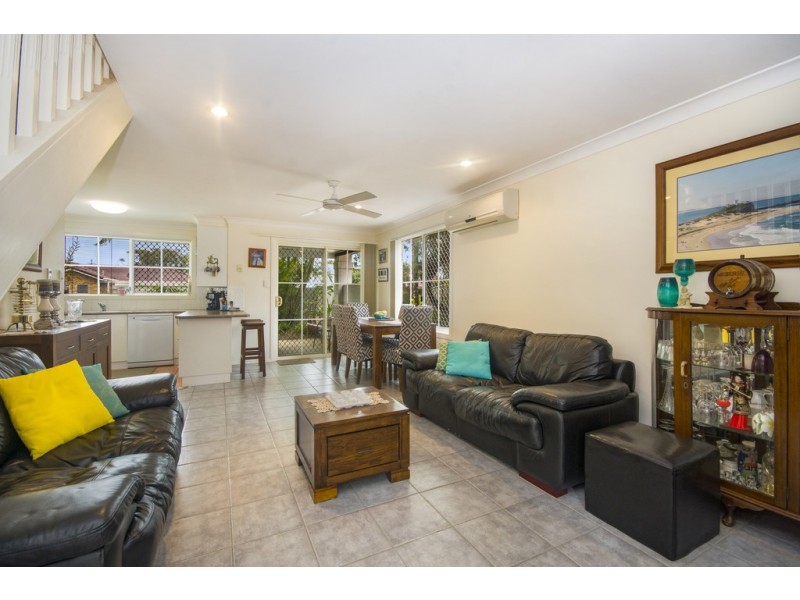 1/1 Urara Street, Yamba NSW 2464