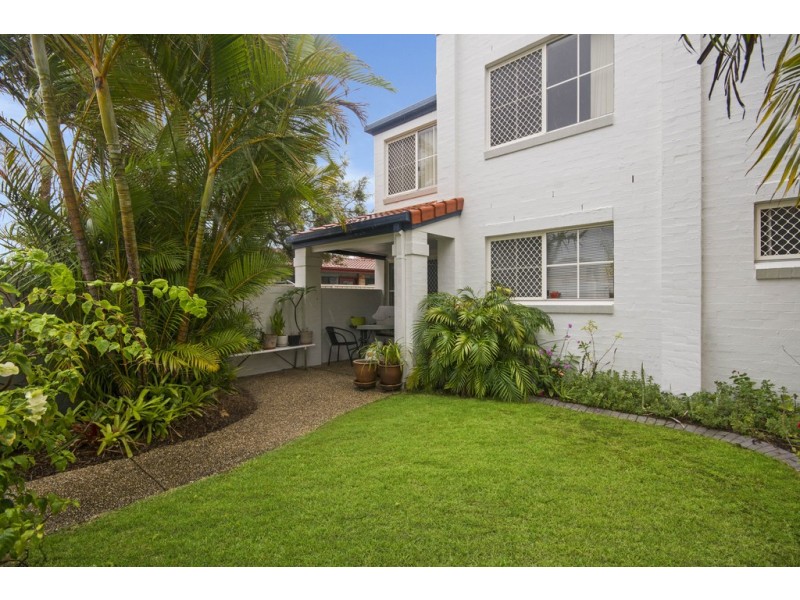 1/1 Urara Street, Yamba NSW 2464