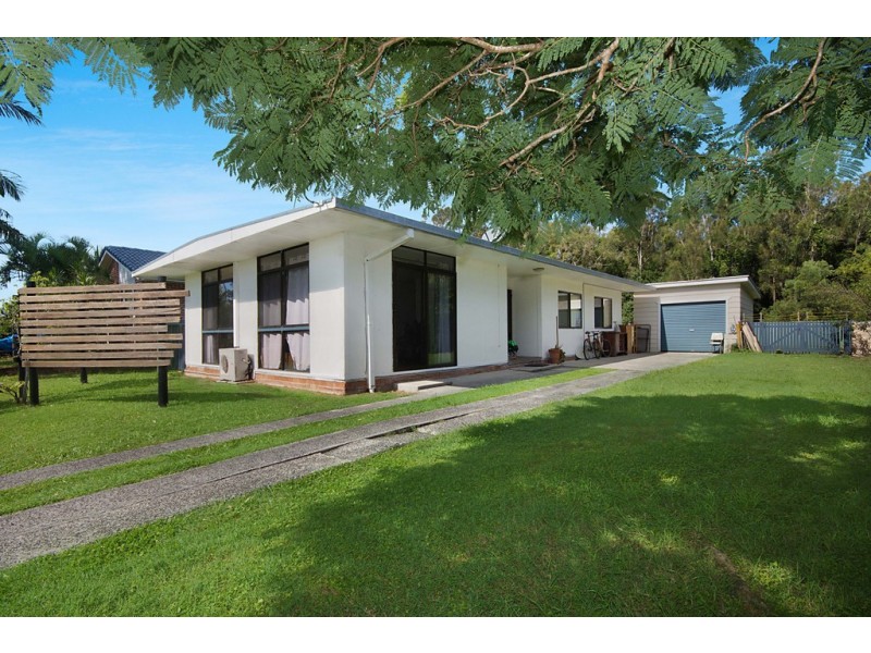 20 Telopea Avenue, Yamba NSW 2464