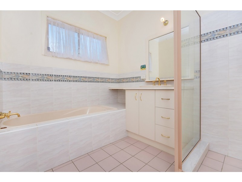 22 Admiralty Court, Yamba NSW 2464