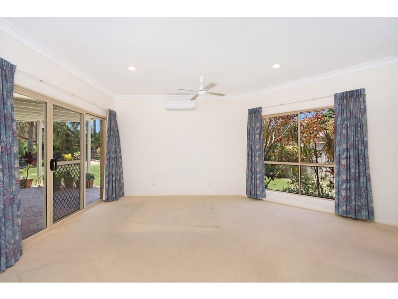 22 Admiralty Court, Yamba NSW 2464
