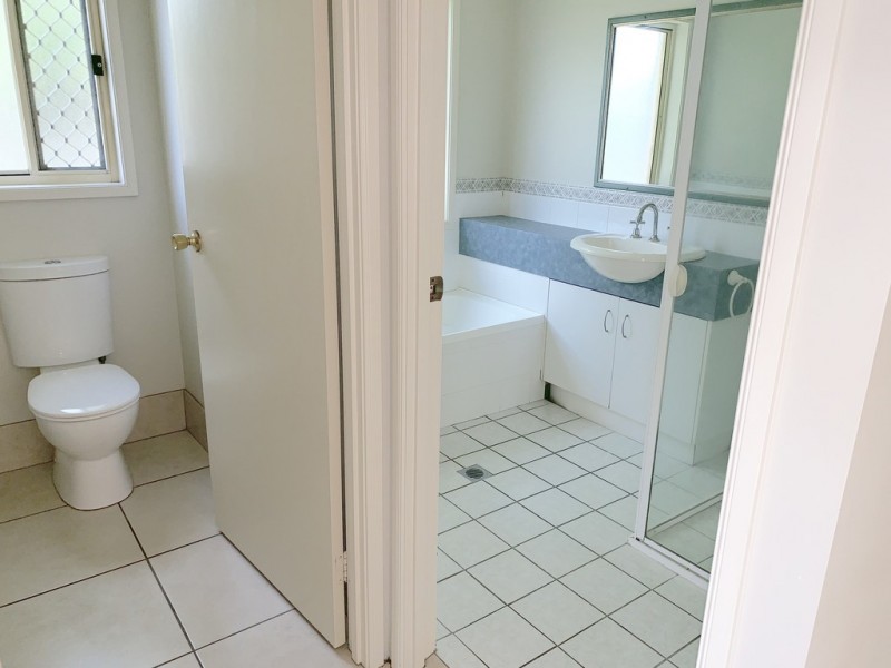 2 Bluewater Court, Yamba NSW 2464