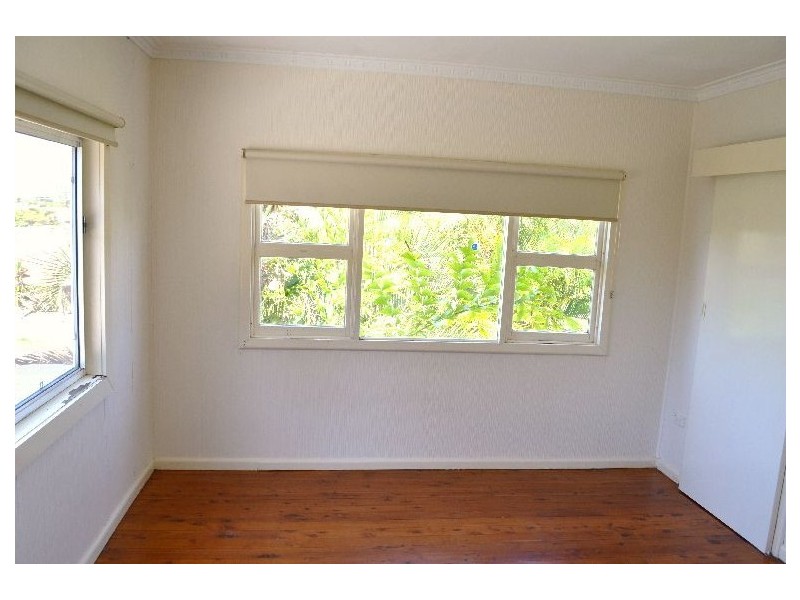 1 / 2 Harwood Street, Yamba NSW 2464