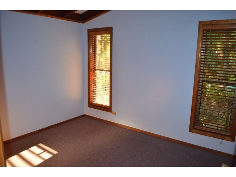 128 Lakes Blvd, Wooloweyah NSW 2464