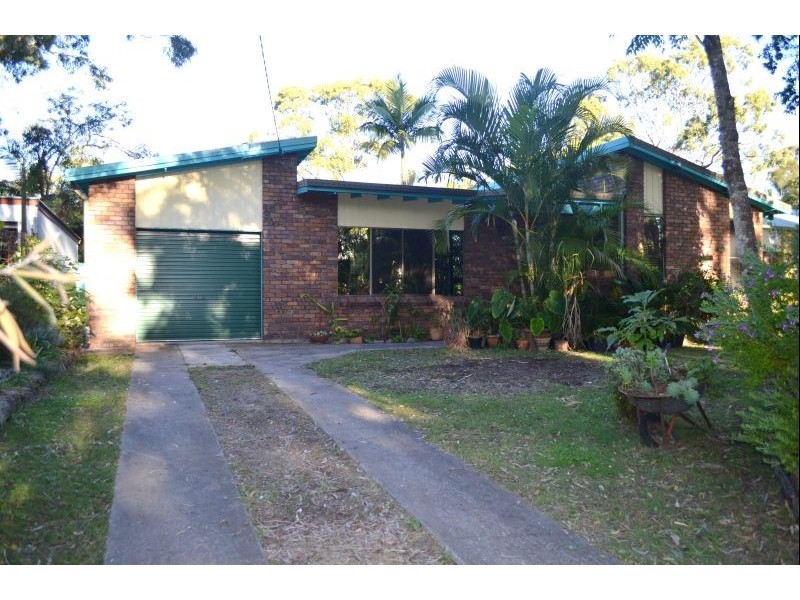 128 Lakes Blvd, Wooloweyah NSW 2464