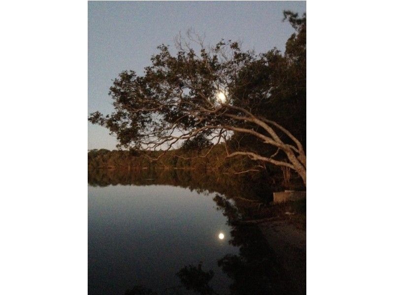 128 Lakes Blvd, Wooloweyah NSW 2464