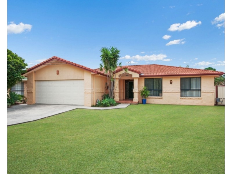 2 Westringia Place, Yamba NSW 2464