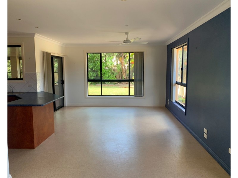 2 Westringia Place, Yamba NSW 2464