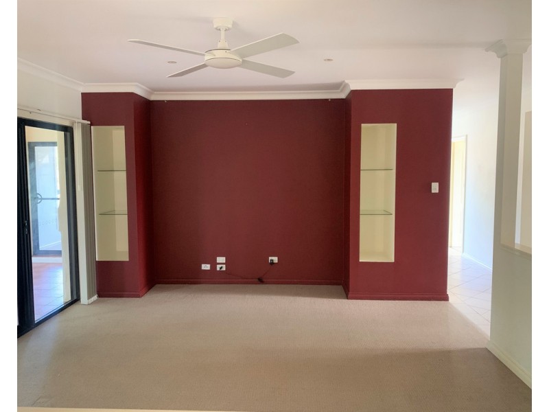 2 Westringia Place, Yamba NSW 2464