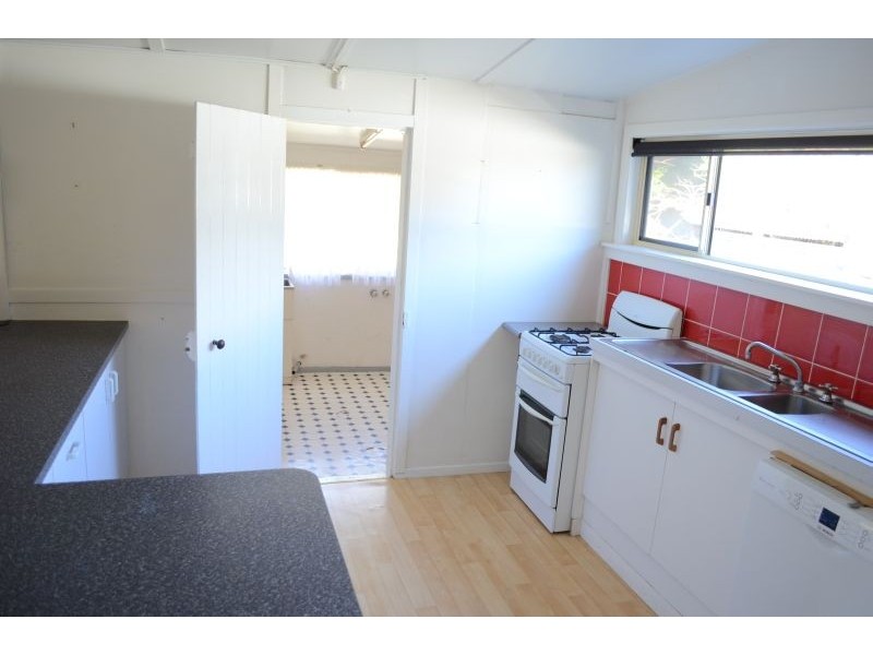 10 Gordon Street, Palmers Island NSW 2463