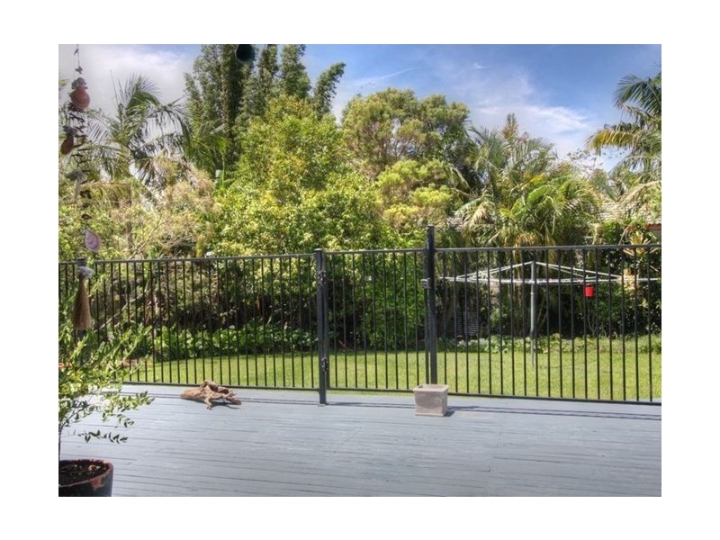 10 Gordon Street, Palmers Island NSW 2463