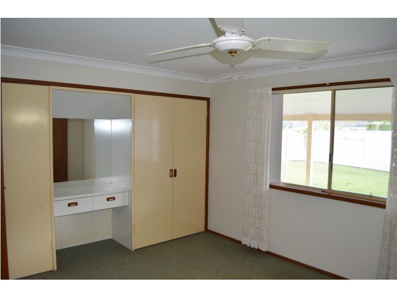 24 Coonawarra Court, Yamba NSW 2464