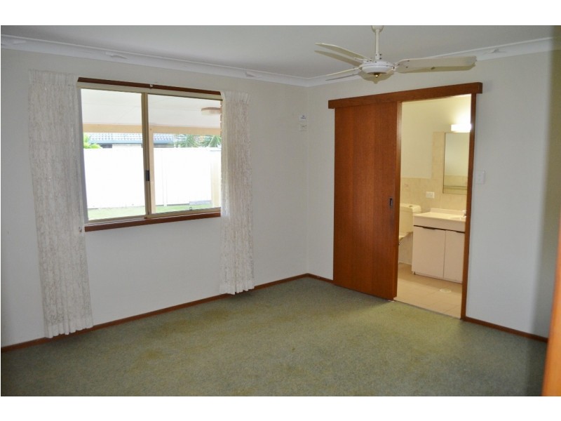 24 Coonawarra Court, Yamba NSW 2464