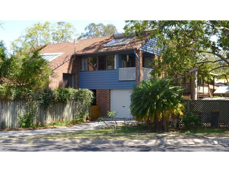 100 Lakes Boulevard, Wooloweyah NSW 2464