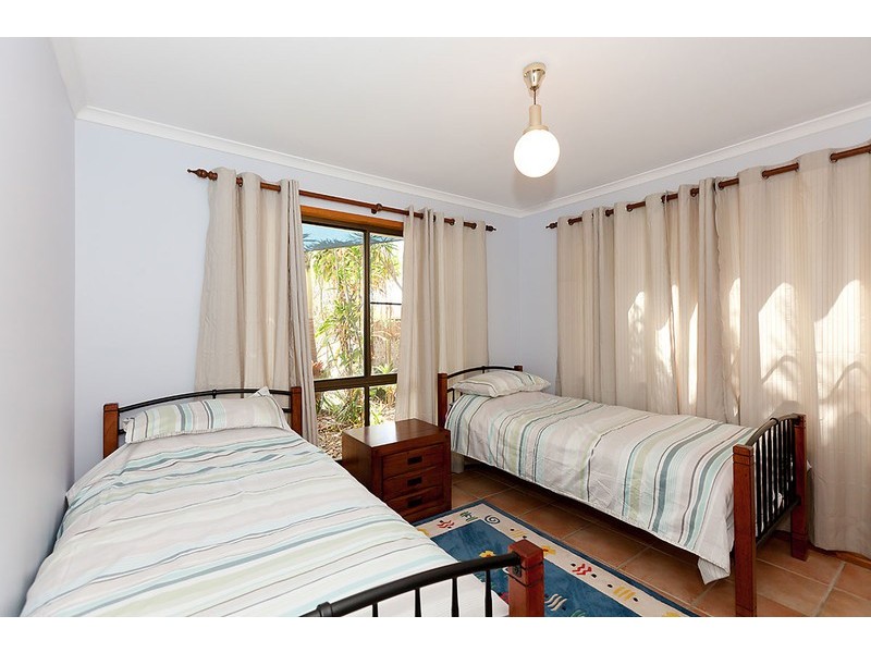 19 Binnacle Court, Yamba NSW 2464