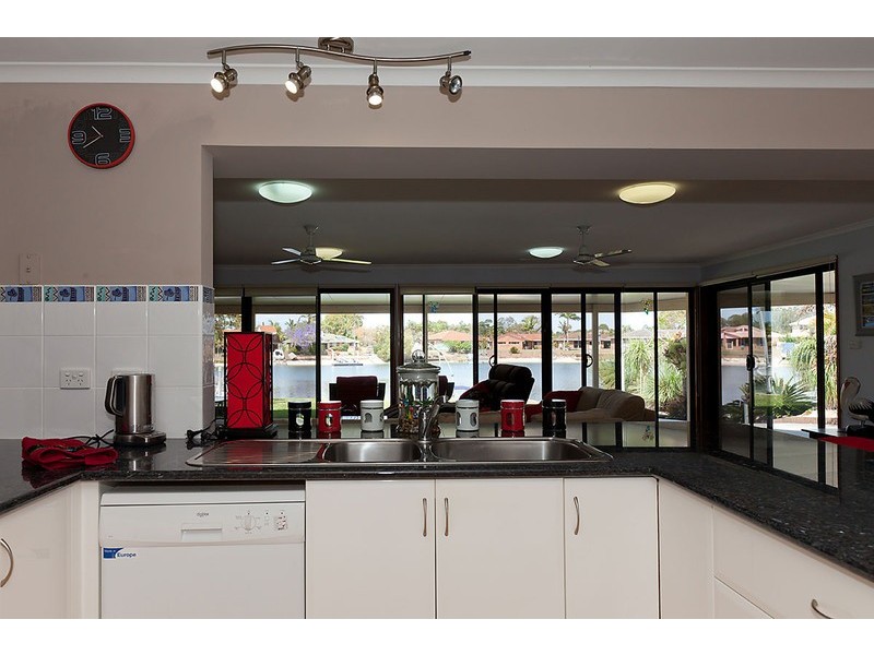 19 Binnacle Court, Yamba NSW 2464