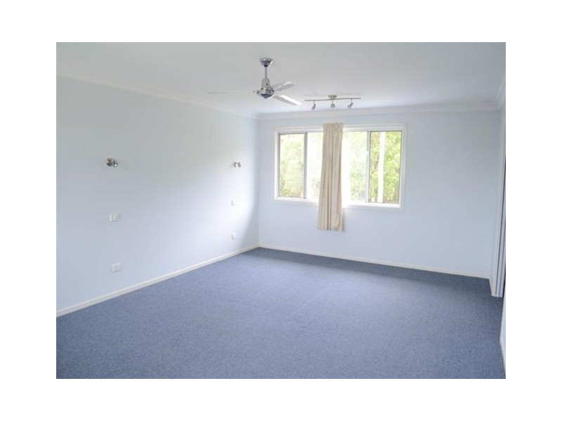 27 Shores Drive, Yamba NSW 2464