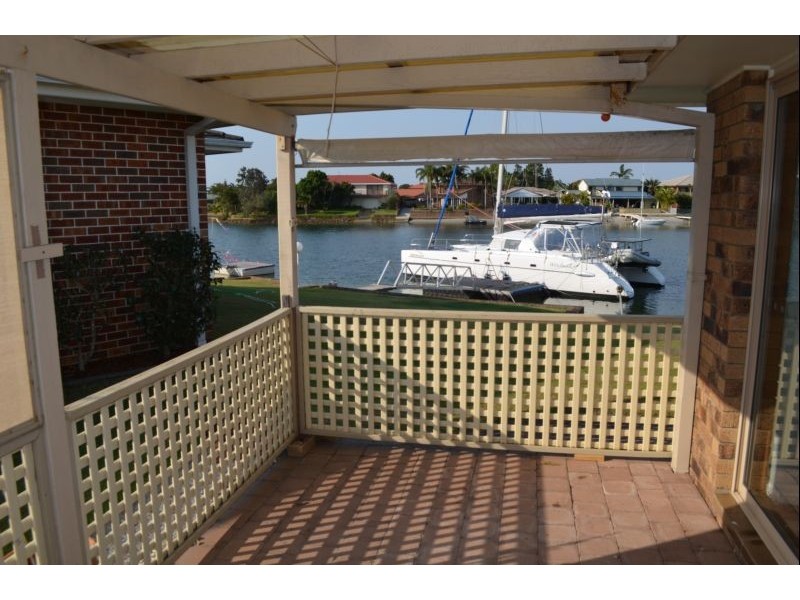 18 The Mainbrace, Yamba NSW 2464